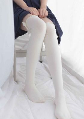 julia紧身裙女教师在线视频_1080P免费高清观看