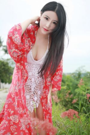 在线高清免费观看_十万网红美女美酱